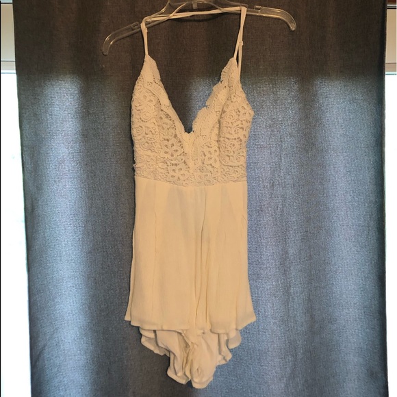 Romper - Picture 1 of 1